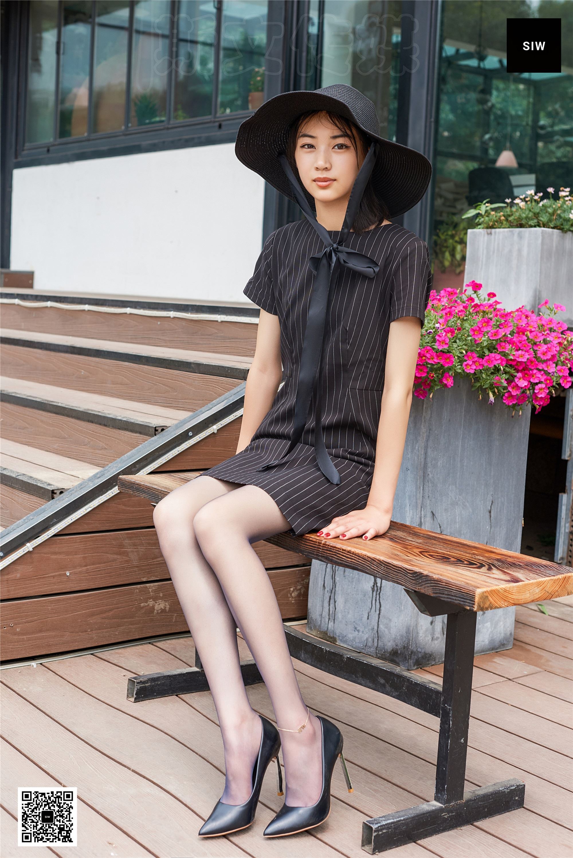 SIW斯文传媒 048 中式条纹小清新短袖连衣裙 - 丽莉